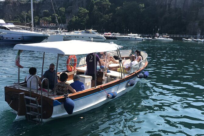 Visit Costiera Sorrento Coast Between history and legend - FAQ: Your Questions About the Sorrento Coast Boat Tour