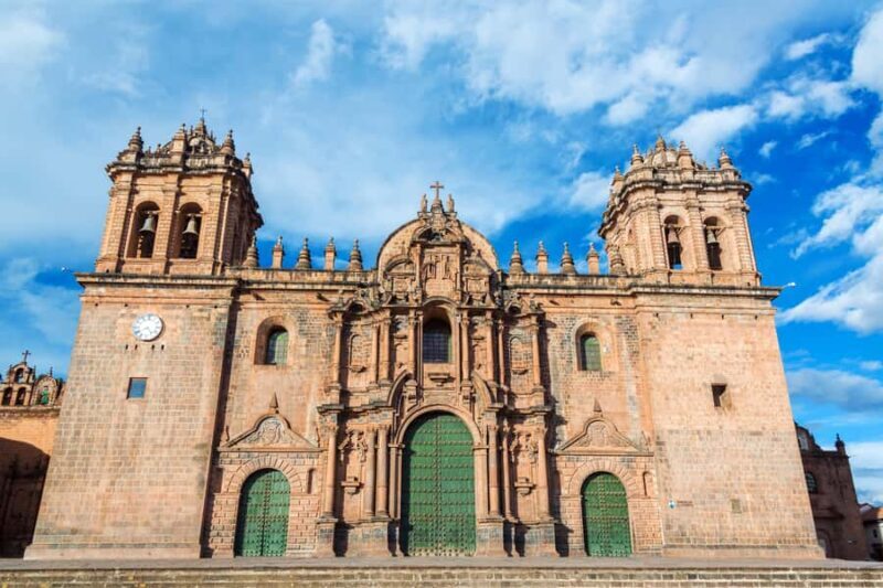 Visit Cusco: San Blas, San Pedro Market, Cathedral, and Qorikancha Temple - Key Points