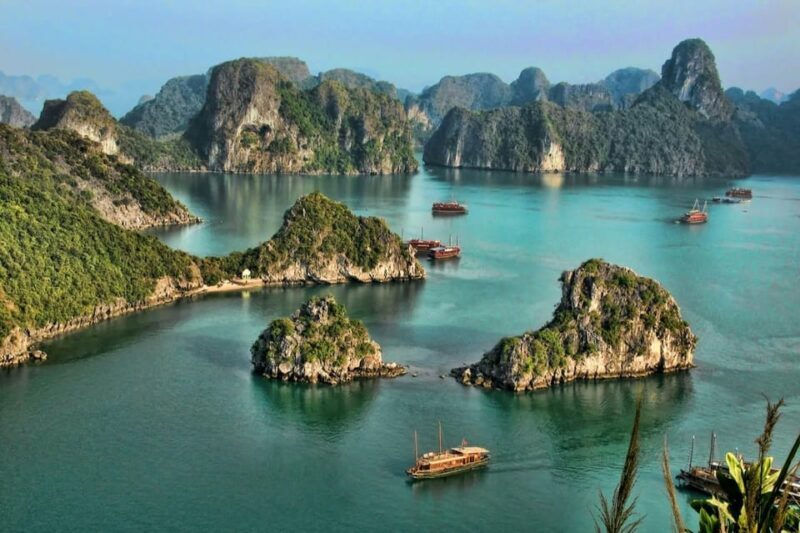 Visit Ha Long - "a wonder of the world" from Ha Noi or back - FAQ