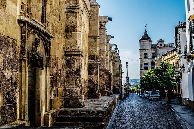 Visit Jewish quarter - Key Points