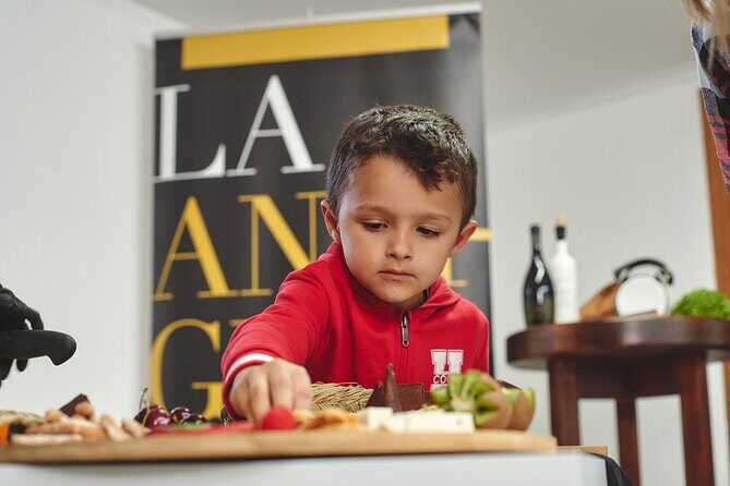 Visit La Antigua Cheese Factory (Cheese Tourism) - Facilities and Atmosphere: A Family Affair