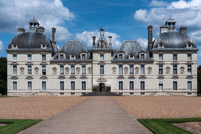 Visit of the Loire Valley Castles in one day from Paris - The Sum Up