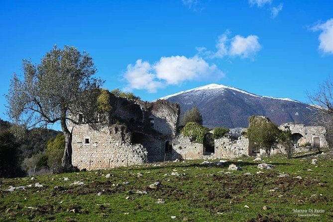 Visit of the Masseria Albaneta of Montecassino, Rocca Janula and Carro Polacco. - The Experience: What’s It Like?