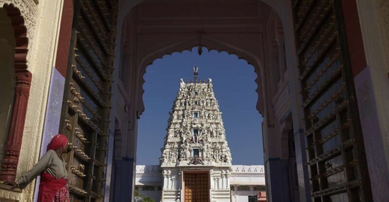 Visit Pushkar with Jaipur Drop from Bikaner - Discovering Pushkar: An In-Depth Look at the Tour Experience