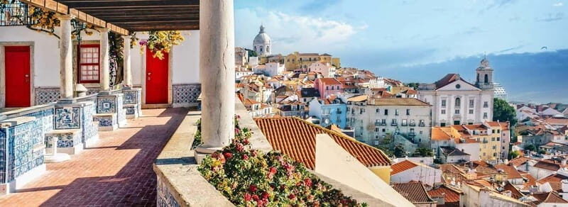 Visit the Alfama and Graça neighborhoods in a small group! - A Closer Look at the Tour Experience