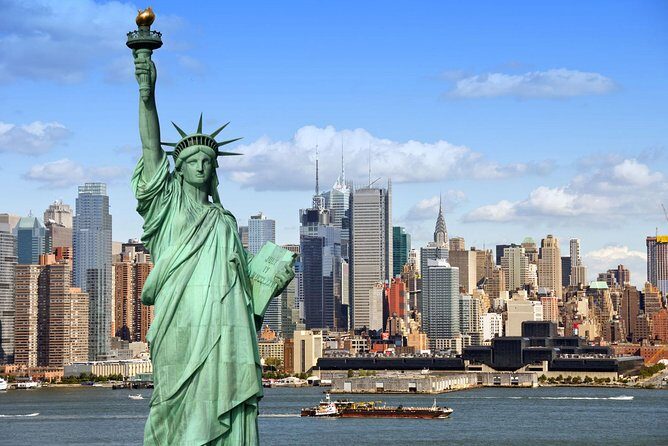 Visit The Statue of Liberty Plus 3-hour Manhattan Walking Tour - Key Points
