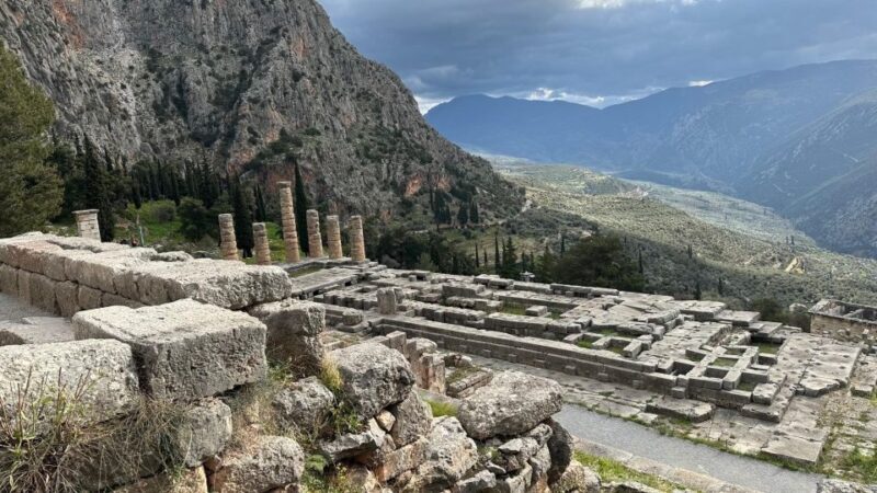 Visit Thermopylae & Delphi Navel of Earth Private Tour 8H - Why This Tour Is Worth Considering