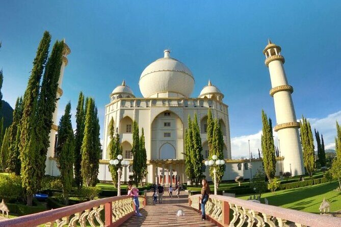 Visit to Jaime Duque park - Key Points