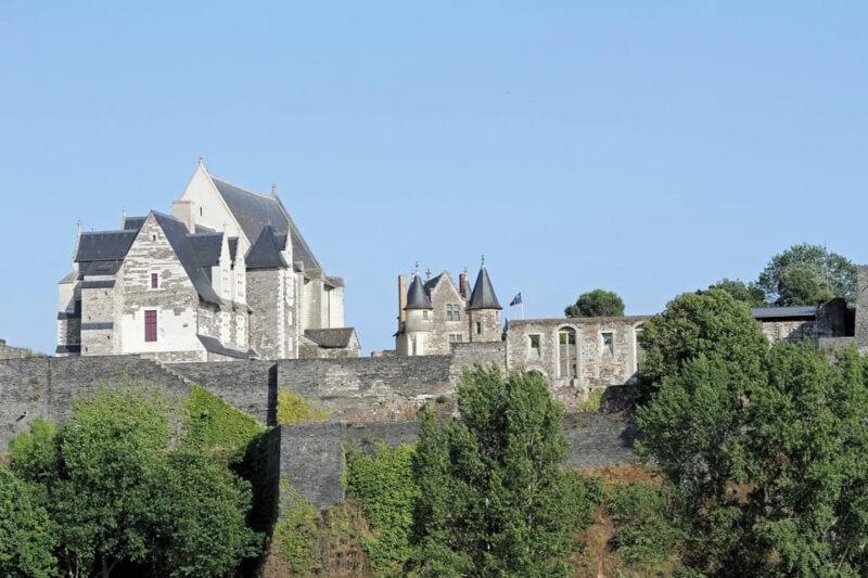 Visit to the Château d'Angers and wine tasting - An In-Depth Look at the Experience