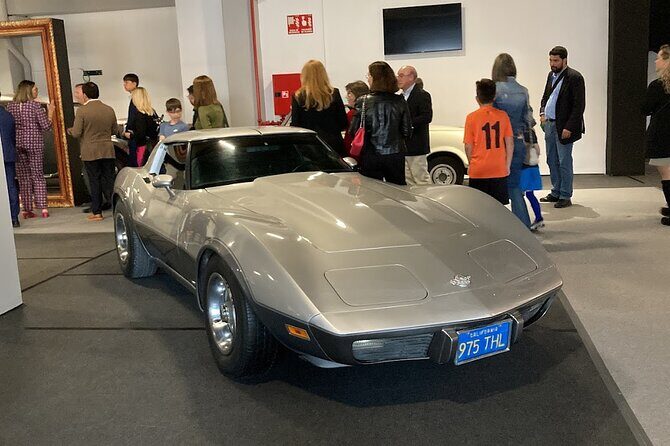Visit to the Motor Museum in a modern carriage - Key Points
