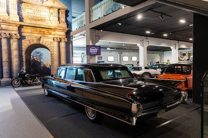 Visit to the Motor Museum in a modern carriage - FAQ