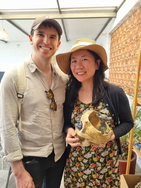 Visit to workshops and studios of contemporary art - Practical Details: What Makes This Tour Stand Out