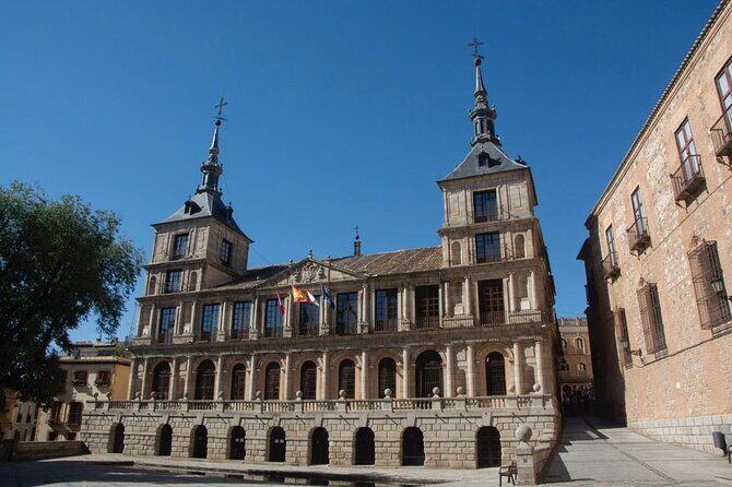 Visit Toledo with an accredited Official guide - Key Points