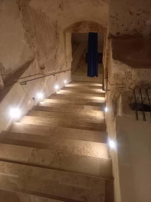 Visita ai Sassi di Matera in Italiano. CASA E CHIESA INCLUSE - Discover the Sassi of Matera in Italy with an Authentic Guided Tour