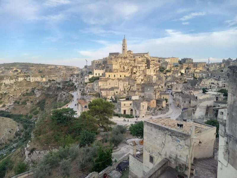Visita ai Sassi di Matera in Italiano. CASA E CHIESA INCLUSE - Practical Details and Tips
