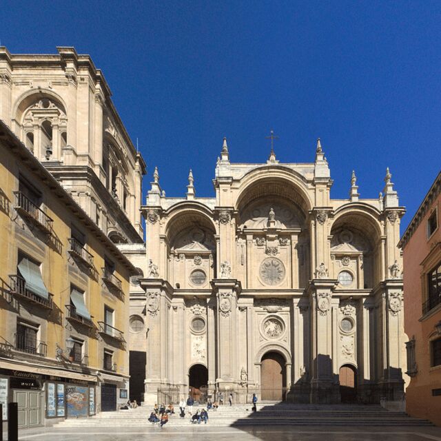 Visita guiada Catedral y Capilla Real y su entorno - Why This Tour Is a Great Choice