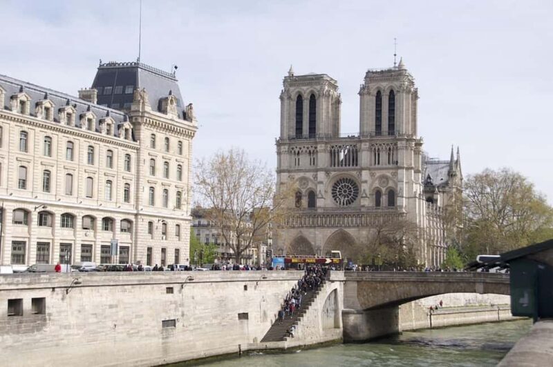 Visita in italiano: Quartiere Latino, Marais o Lungo Senna - What to Expect During the Tour