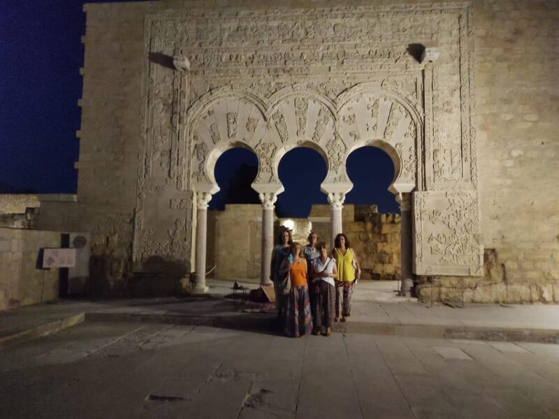 Visita nocturna a Medina Azahara - Exploring Medina Azahara by Night: A Complete Review