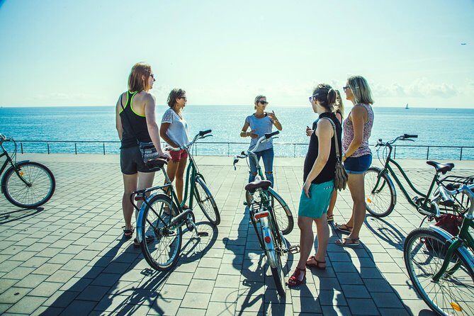 Visite insolite de Barcelone à vélo (en français) - Key Points
