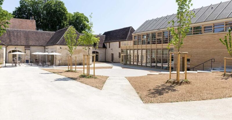 Visitor trail of the Cité in Chablis - In The Sum Up