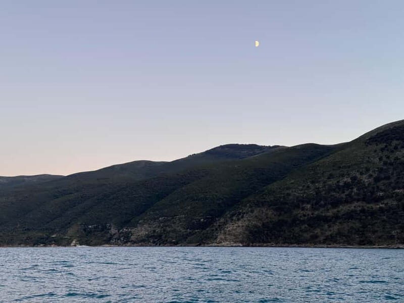 Vlore: Coastline City Sail at Night - Key Points