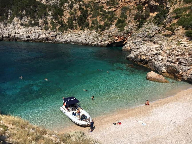 Vlorë: Speedboat Trip to Grama Bay w/ Snorkeling & Swimming - Key Points