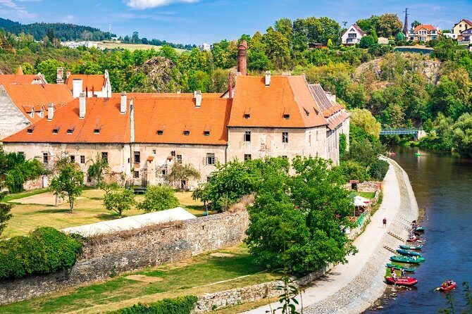 Vltava River Rafting - Visiting Prague, Cesky Krumlov - An In-Depth Look at the Vltava River Rafting Experience
