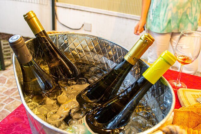 Volcanic wine tasting party in Azores islands - Key Points