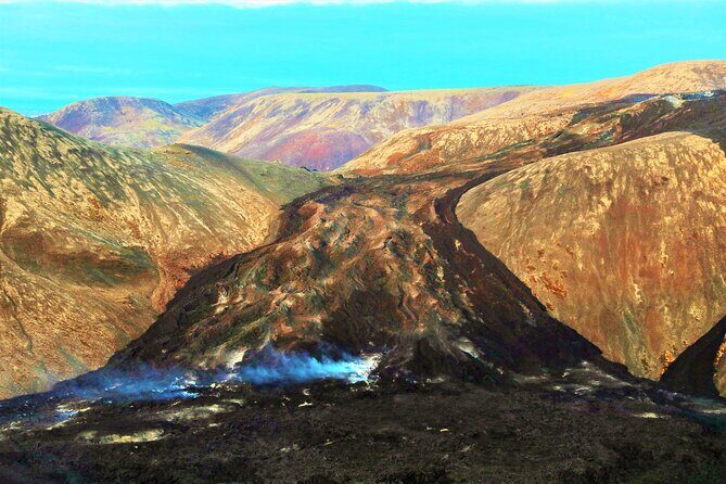 Volcano Eruption Site Hike & Reykjanes Tour from Reykjavik - The Bridge Between Continents: Standing on Tectonic Plates
