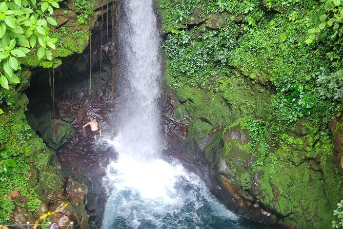 Volcano Hike, Oropendola Waterfall & Hot Springs Experience - FAQ