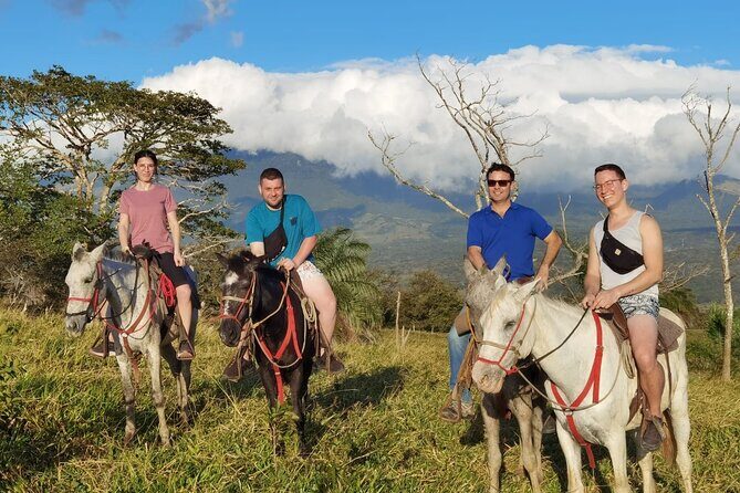 Volcano Horseback Ride, Mud Bath & Costa Rican Lunch Adventure - Tasting Costa Rica: An Authentic Meal