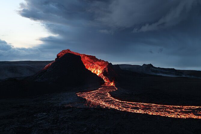 Volcano Tour on Reykjanes Peninsula Including Icelandic Snacks - Key Points