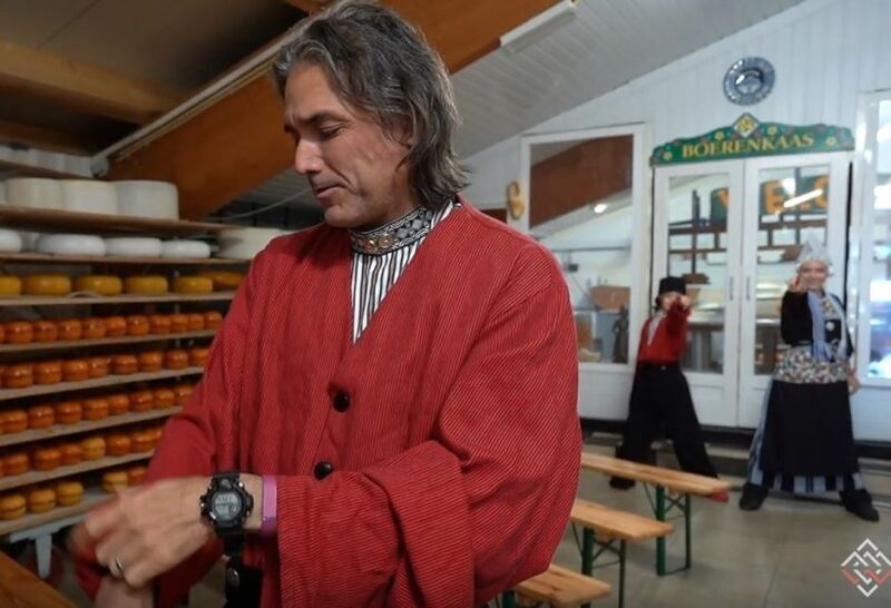 Volendam: Traditional Costume Photo with Cheese & Clog Tour - Frequently Asked Questions