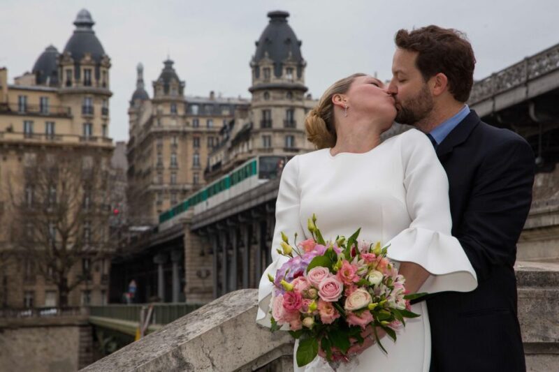 Vows Renewal Ceremony with Photoshoot - Paris - The Sum Up