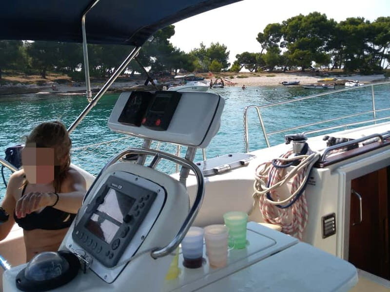 Vrsar: Dolphin Watching and Sightseeing Private Day Cruise - The Sum Up