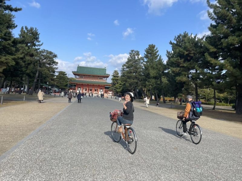 W/Lunch: Kyoto Highlights Bike Tour with UNESCO Zen Temples - Who will enjoy this ride most