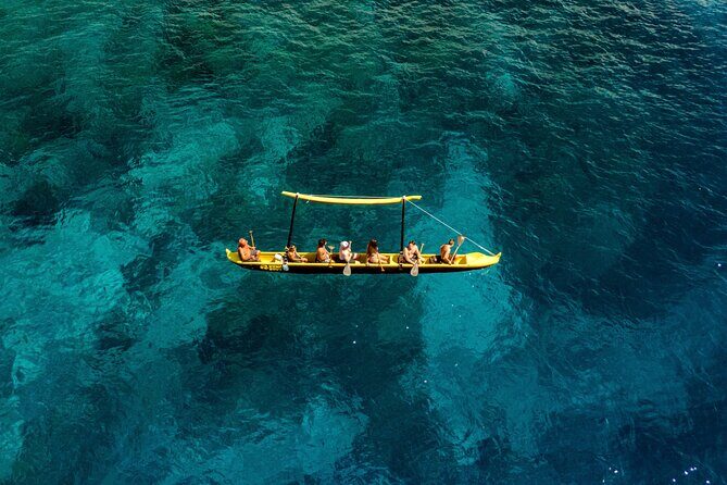 Wa'a Rides and Charters - Hawaiian Outrigger Canoe Excursions - A Unique Way to Connect with Hawaiian Heritage on the Big Island