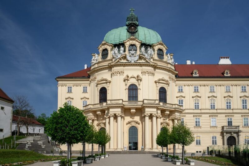 Wachau Valley: 3 Castles & Wine Private Guided Day Tour - Authentic Experiences That Stand Out