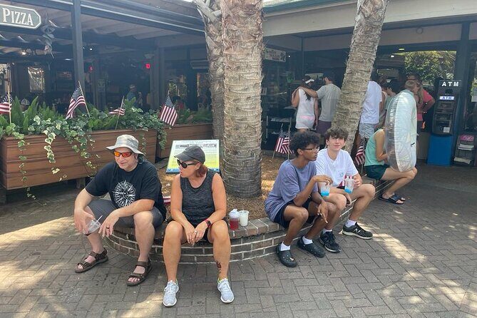 Wacky Winter Park Scavenger Hunt - Quick Overview: What Is the Wacky Winter Park Scavenger Hunt?