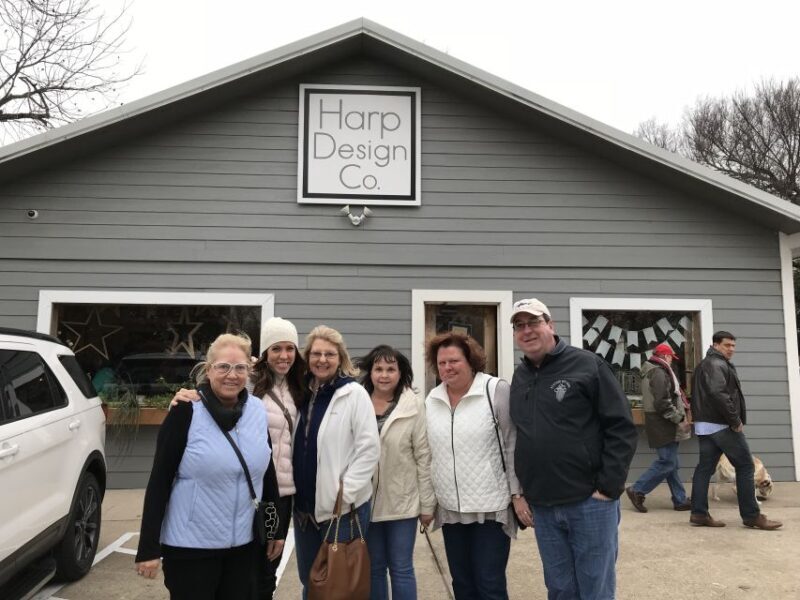 Waco: Fixer Upper and City Theme Bus Tour - Authentic Reviews and Highlights