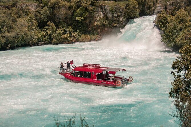 Wai-O-Tapu Rotorua & Huka Falls River Cruise Tour from Auckland - Key Points