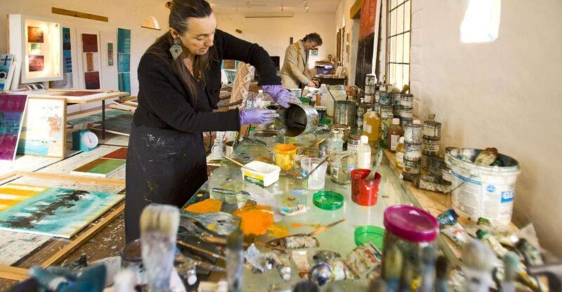 Waiheke Island: Private Art Tour with Lunch - Experience the Artistic Charm of Waiheke Island with a Private Art Tour