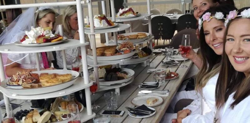 Waiheke Island: Scenic Island Wine Tour & Local Wine Tasting - Key Points