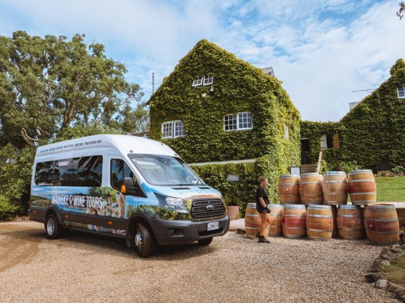 Waiheke Island: Scenic Island Wine Tour & Local Wine Tasting - The Sum Up