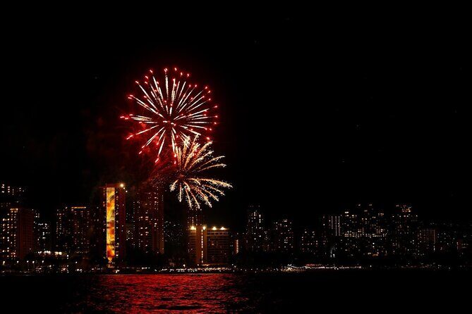 Waikiki Friday Fireworks Boat Cruise from Oahu - Key Points