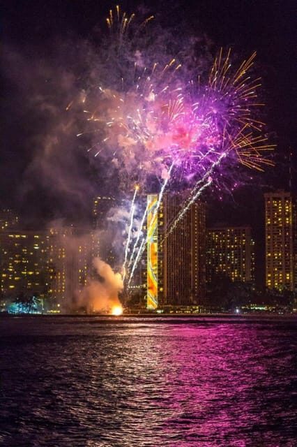 Waikiki: Friday Night Fireworks Catamaran Sail - Authentic Insights from Visitors