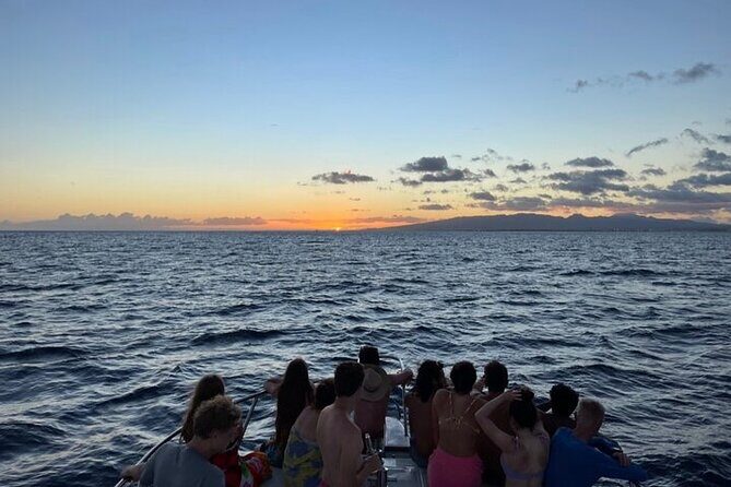 Waikiki Sunset Boat Cruise - A Detailed Look at the Waikiki Sunset Boat Cruise
