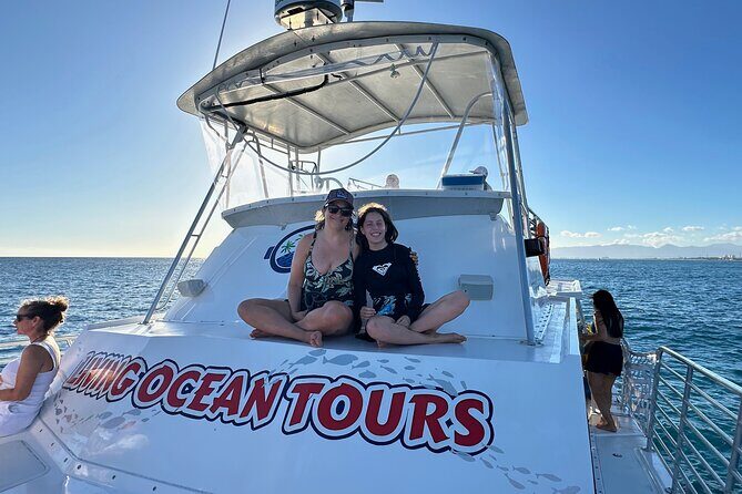 Waikiki Sunset Cruise with Boat Stabilizer - FAQ