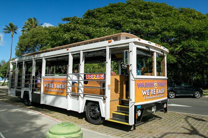 Waikiki Trolley Blue Line Coastline & Local Grindz Hop-on Hop-off - A Deep Dive into the Coastline & Local Grindz Tour