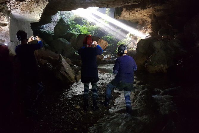 Waitomo - Eco Adventure Glowworm Cave Tour - Off the Beaten Track - What Differentiates This Tour?